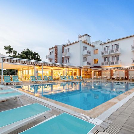 Hanedan Beach Hotel Foça Exterior foto