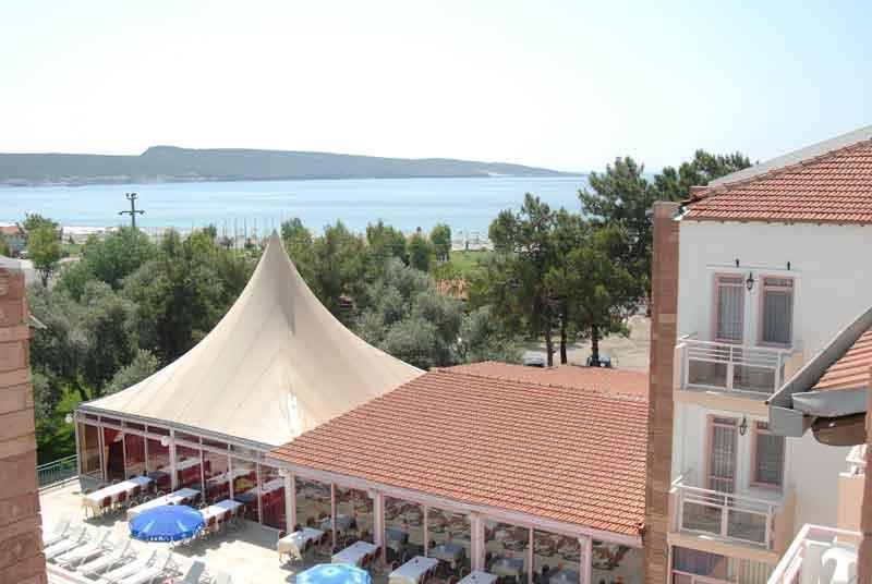 Hanedan Beach Hotel Foça Exterior foto