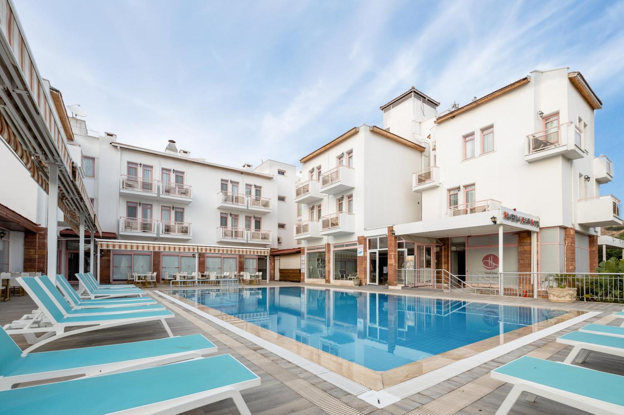 Hanedan Beach Hotel Foça Exterior foto
